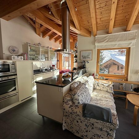 Modern Self-Catering Apartment With Matterhorn Views Zermatt Dış mekan fotoğraf