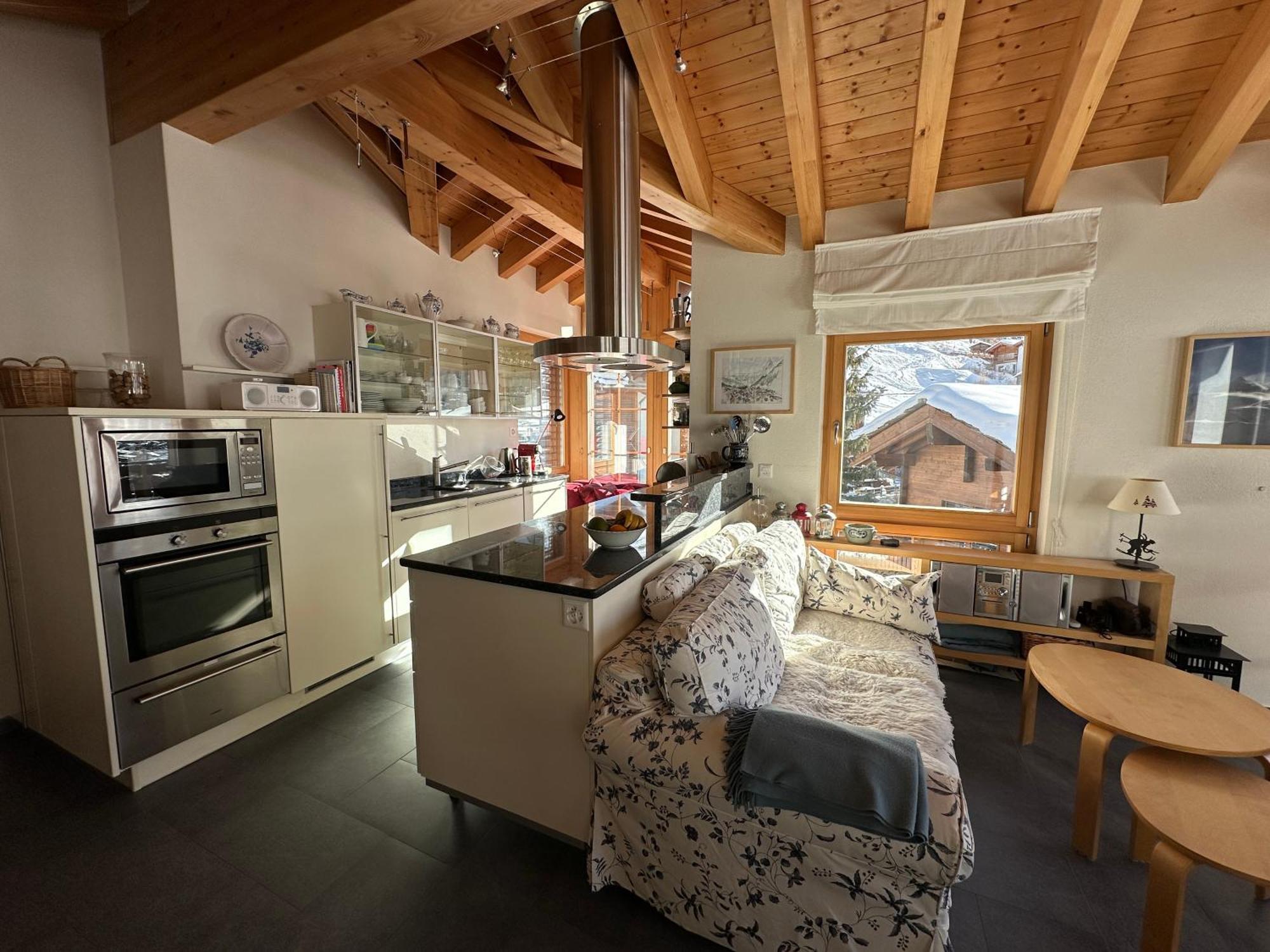 Modern Self-Catering Apartment With Matterhorn Views Zermatt Dış mekan fotoğraf