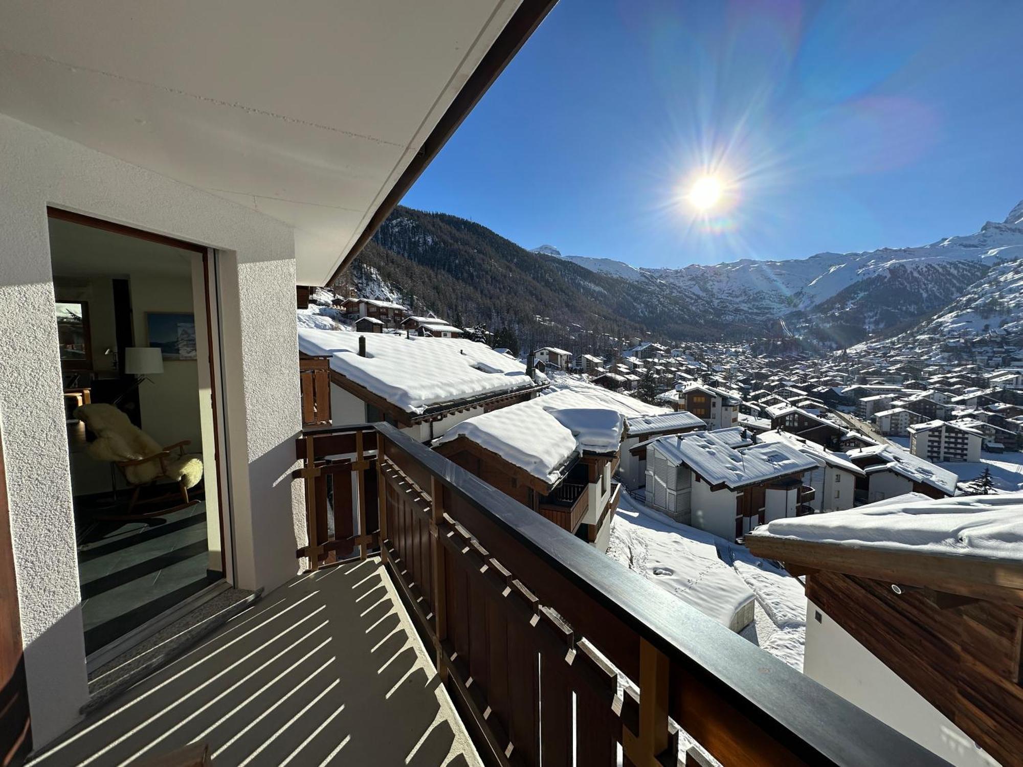 Modern Self-Catering Apartment With Matterhorn Views Zermatt Dış mekan fotoğraf